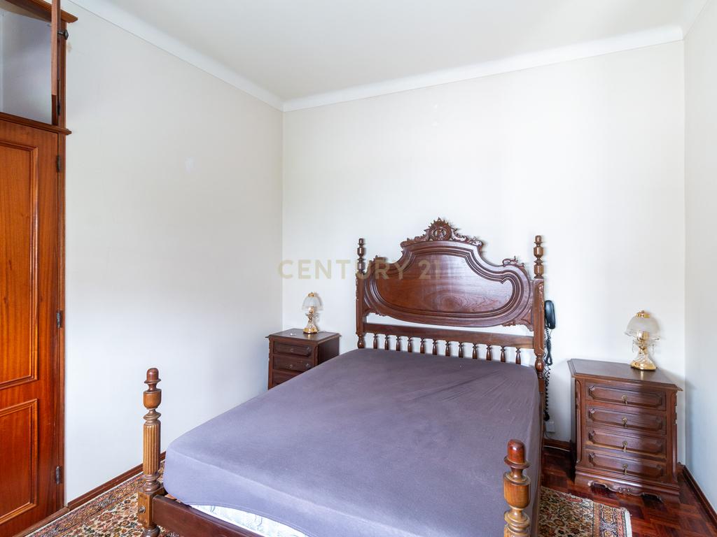 🏡 Moradia T3+1 com sótão habitável e espaço comercial! 🌟 - Image 12