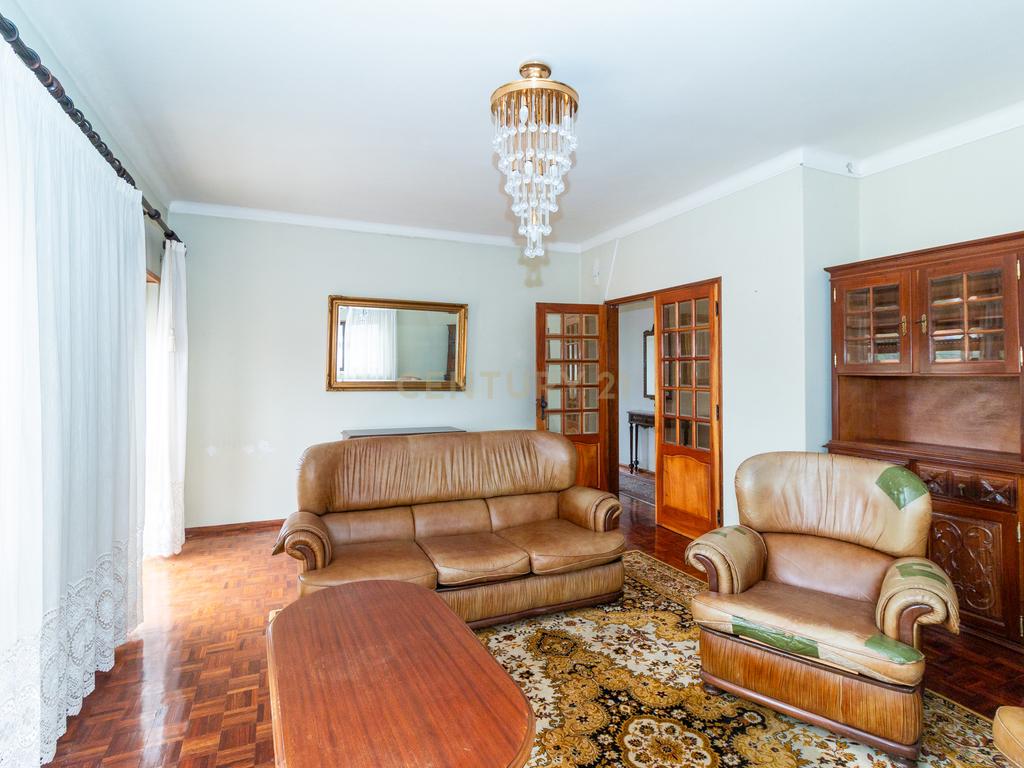 🏡 Moradia T3+1 com sótão habitável e espaço comercial! 🌟 - Image 5