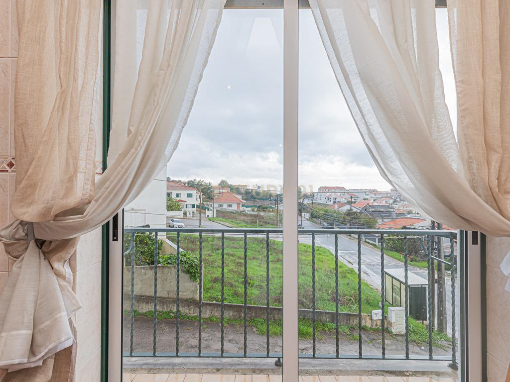Apartamento Duplex em Sesimbra - Image 7
