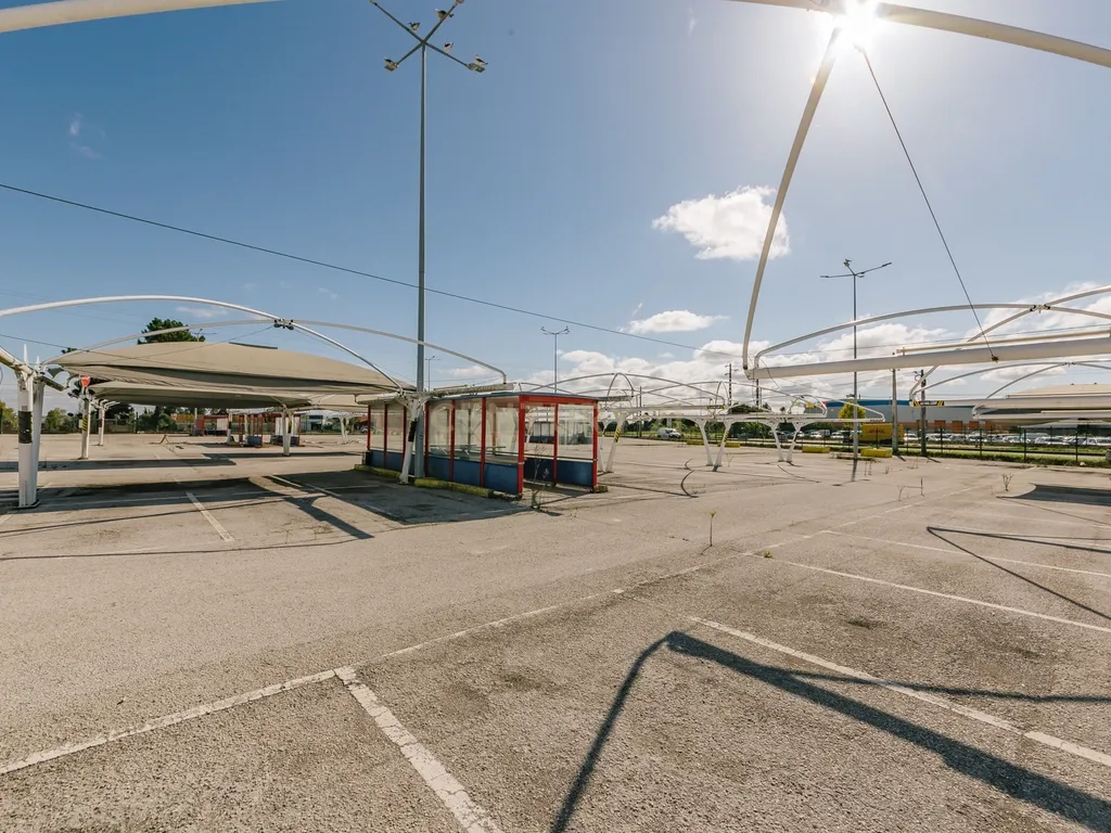 Armazém no Porto Alto (Estrada Nacional 10) - Image 48