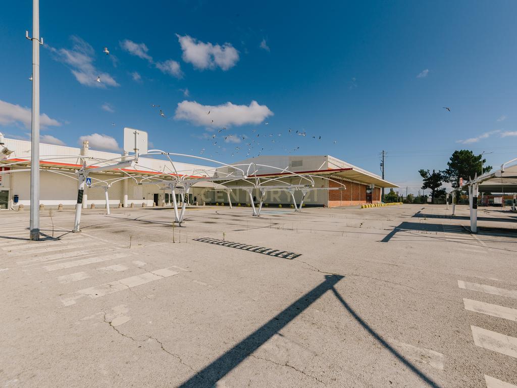 Armazém  no Porto Alto (Estrada Nacional 10) - Image 61