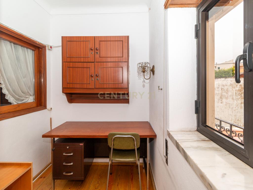 🏡 Moradia T3+1 com sótão habitável e espaço comercial! 🌟 - Image 18