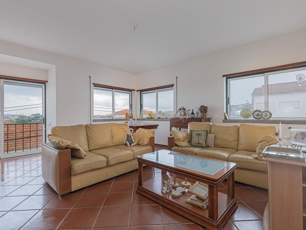 Apartamento Duplex em Sesimbra - Image 1