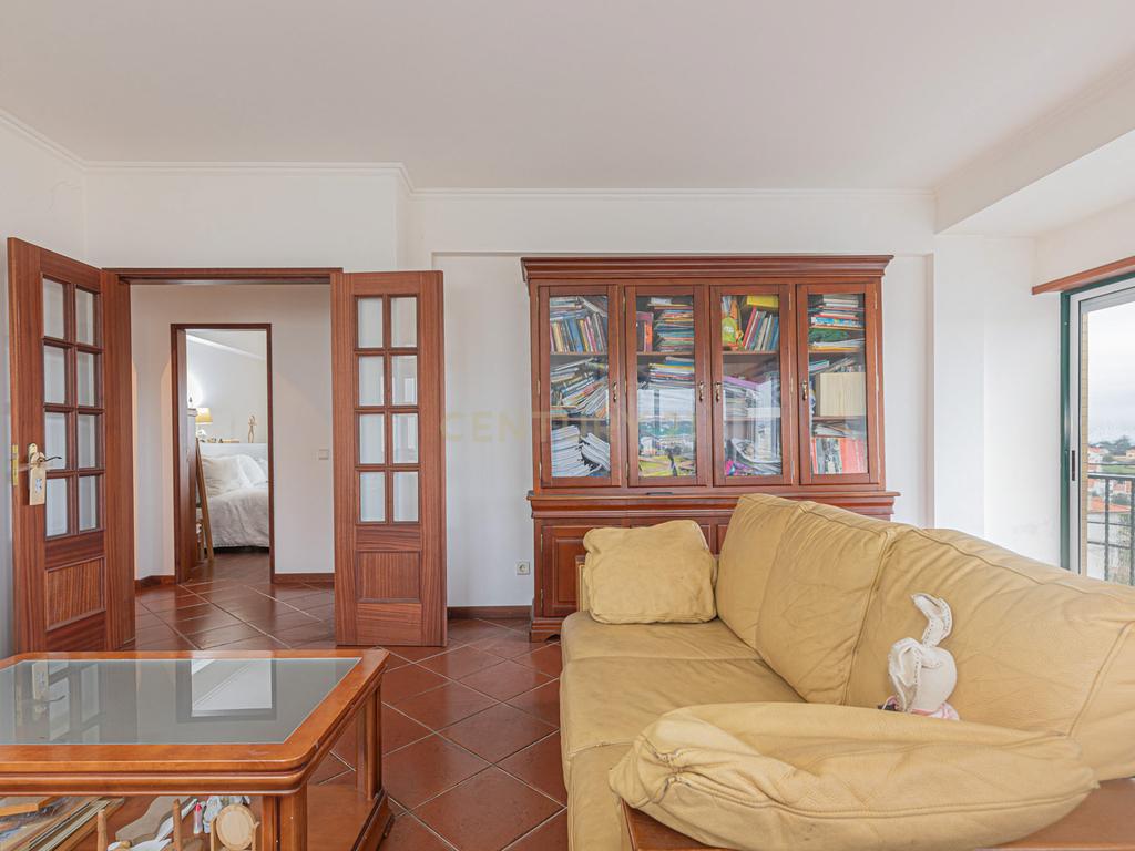 Apartamento Duplex em Sesimbra - Image 3