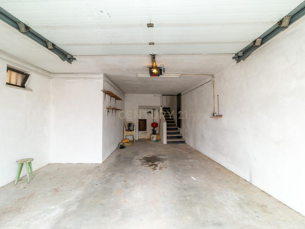 🏡 Moradia T3+1 com sótão habitável e espaço comercial! 🌟 - Image 50