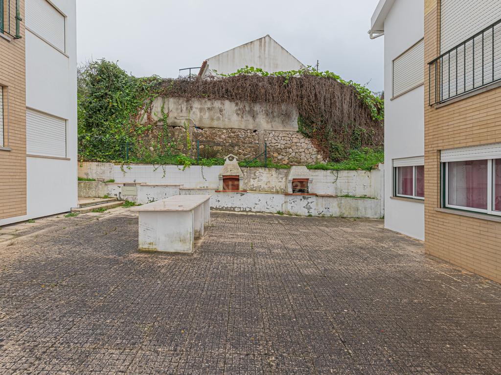 Apartamento Duplex em Sesimbra - Image 25