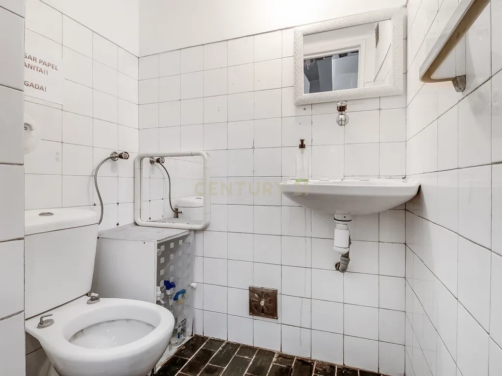 Loja para Venda na Pontinha - Localização Privilegiada com 60m² - Image 25