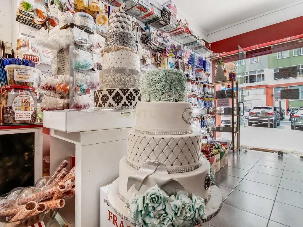 Loja para Venda na Pontinha - Localização Privilegiada com 60m² - Image 17