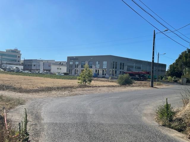 Terreno urbano em Porto Salvo, Oeiras - Image 1