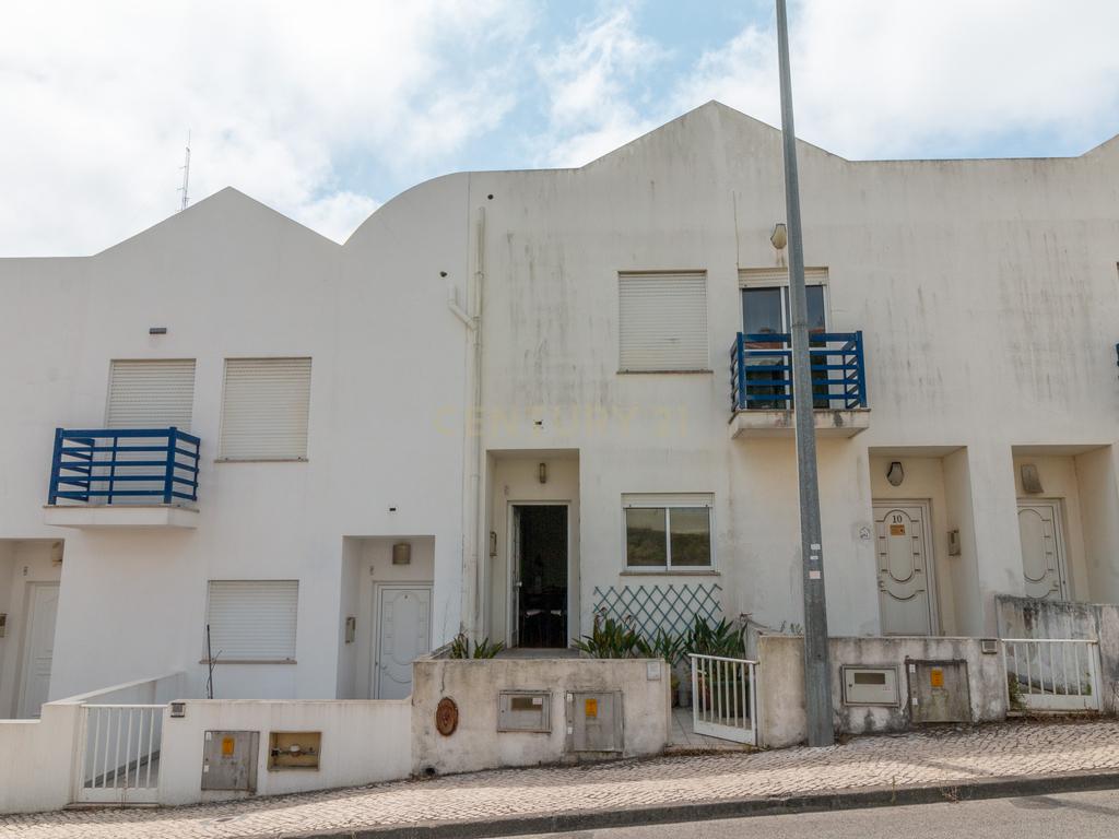 Encantadora moradia T2+1 para venda na Rua 25 de Abril,  Nazaré - Image 29