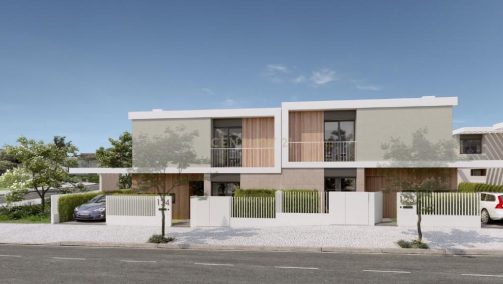 Lote de terreno de 200m2 para construção de Moradia em Palmela Aires - Image 1