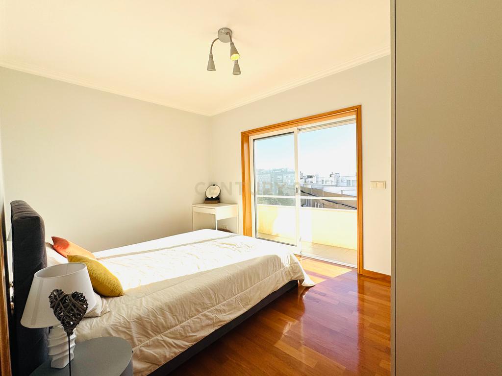Apartamento T3  com vistas mar e Santa Luzia - Image 22