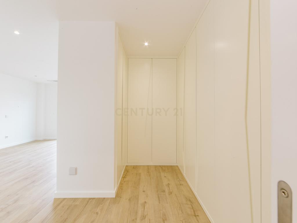 Luxuoso apartamento Duplex T3 - Image 31