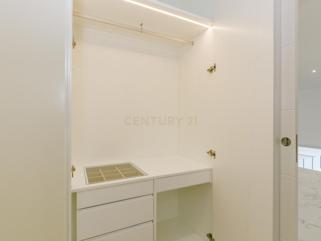 Luxuoso apartamento Duplex T3 - Image 32