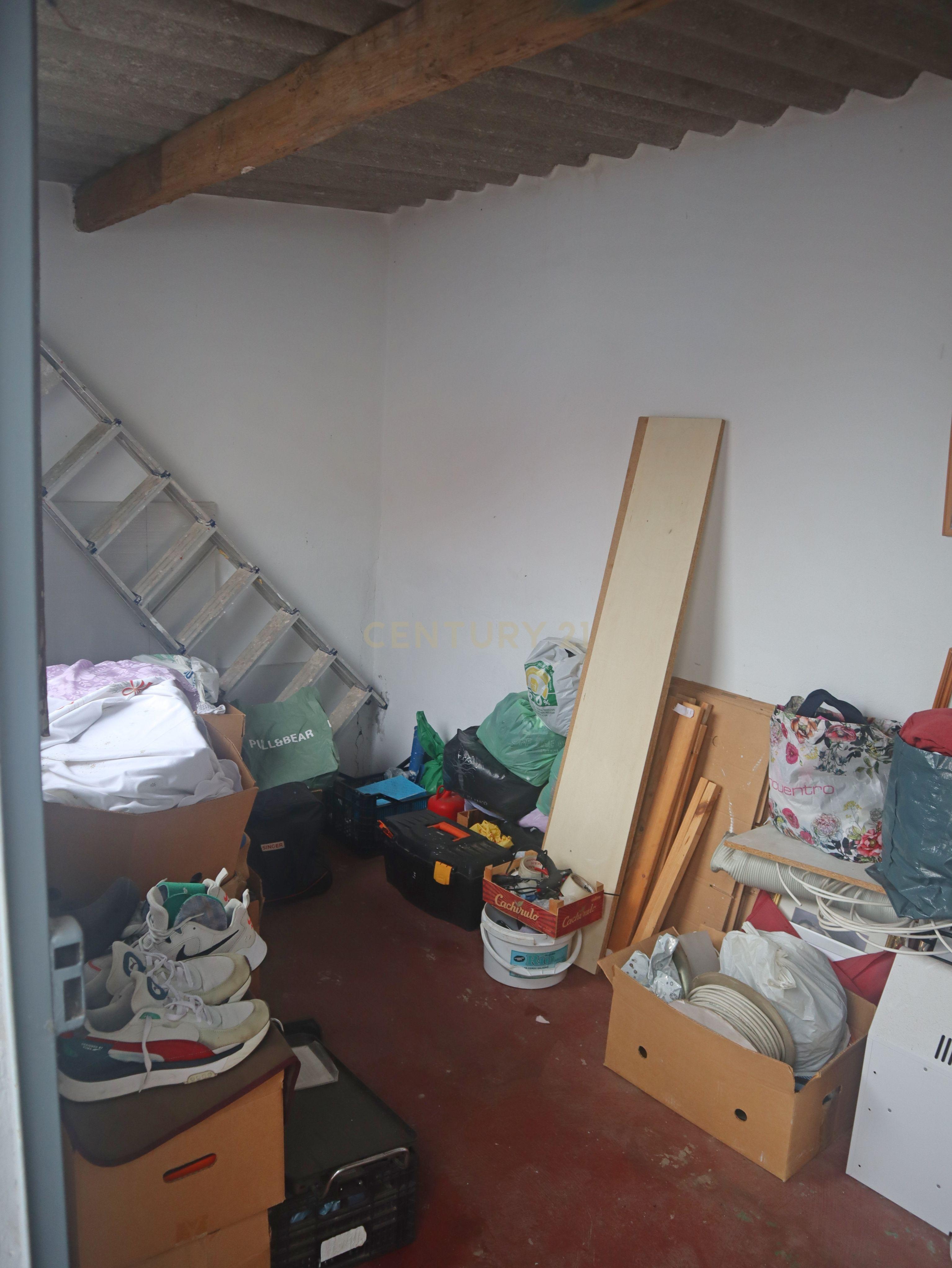 undefined - Image 28