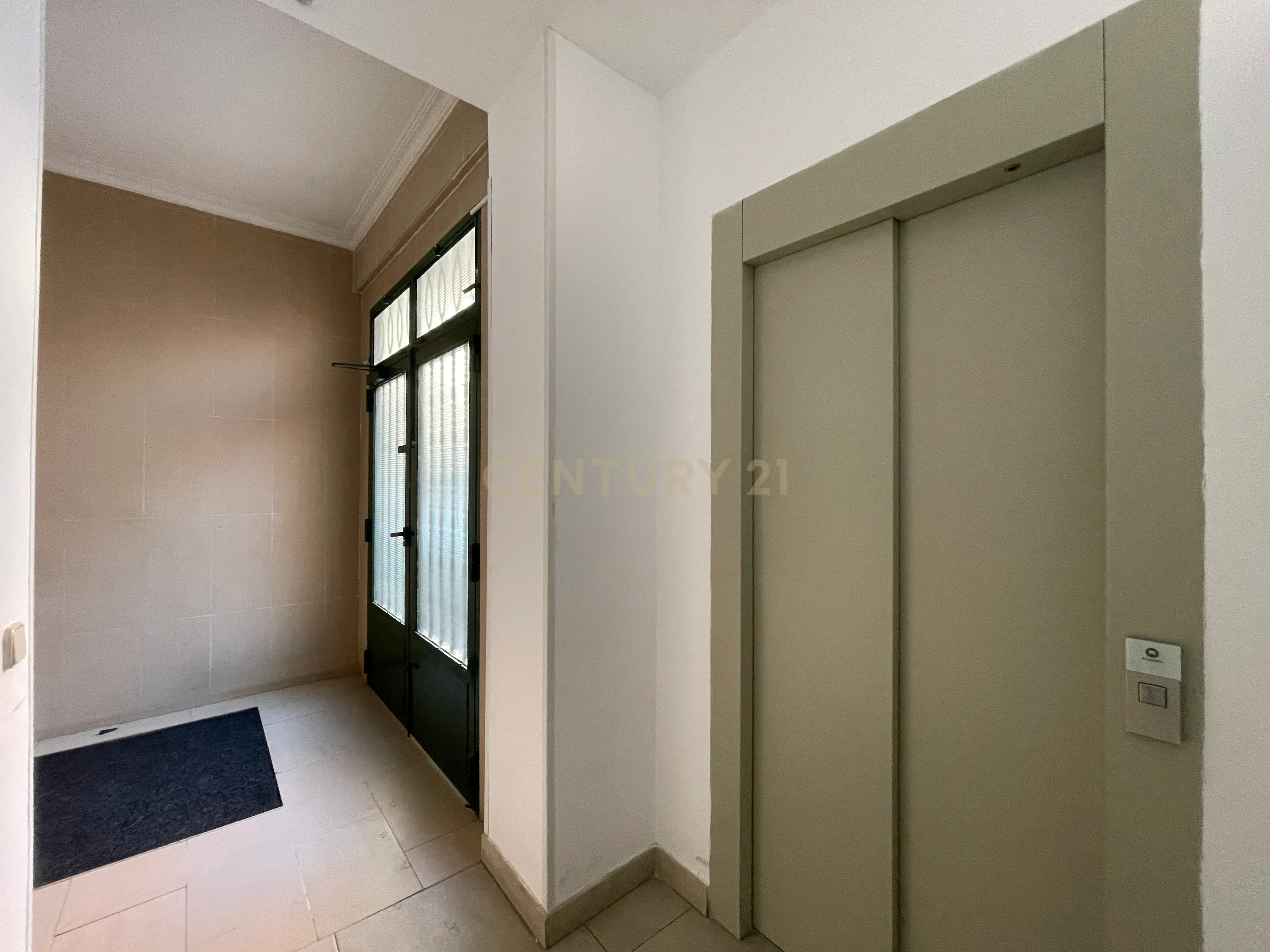  - Image 7