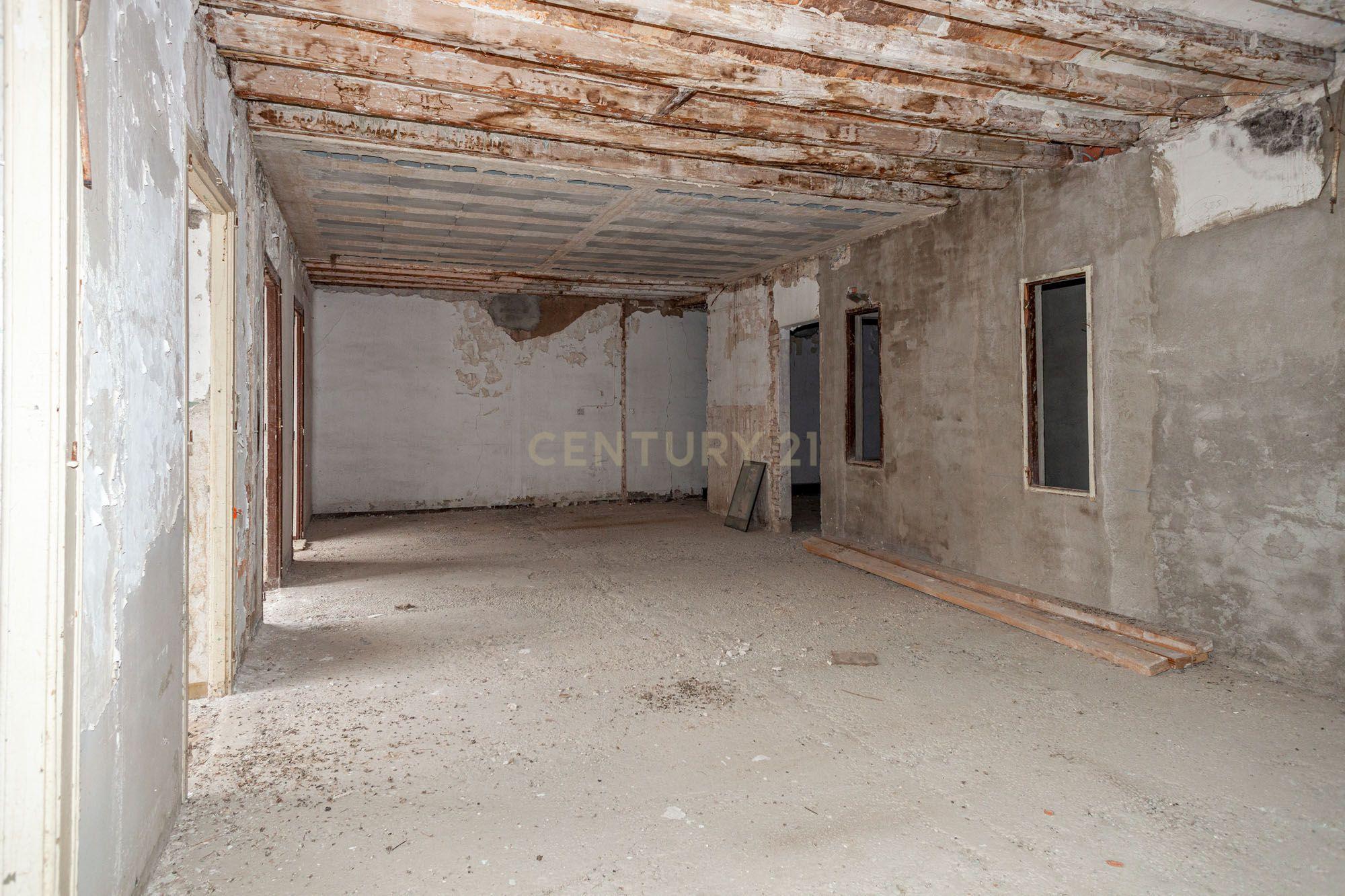 undefined - Image 18