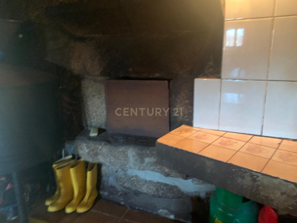 Magnífica Casa em Pedra no Gerês – Um Refúgio Único na Natureza - Image 25