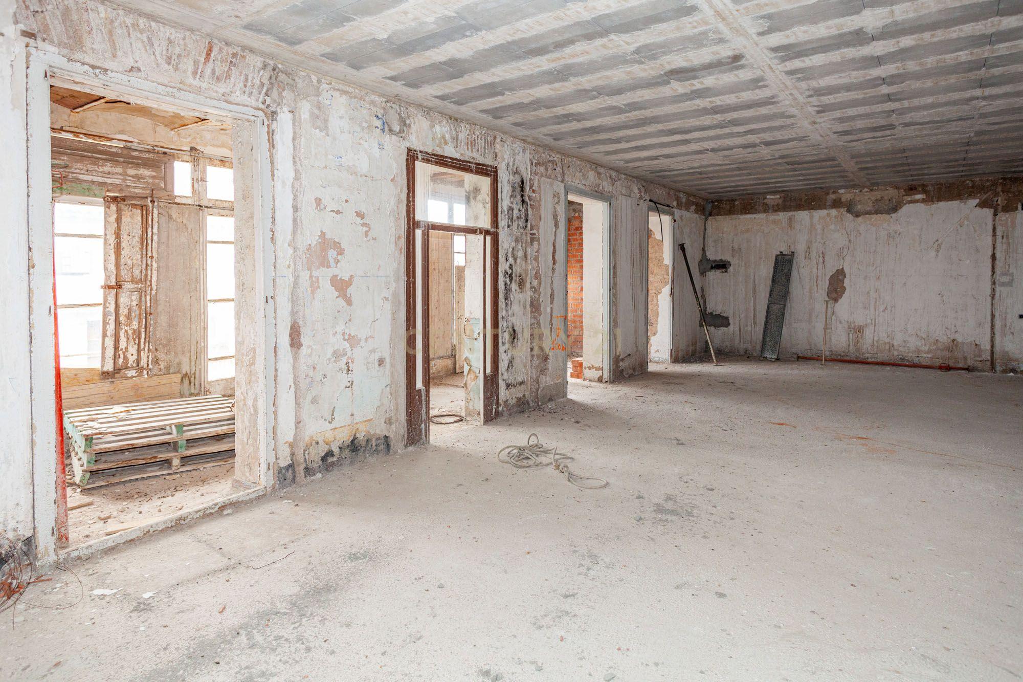 undefined - Image 28
