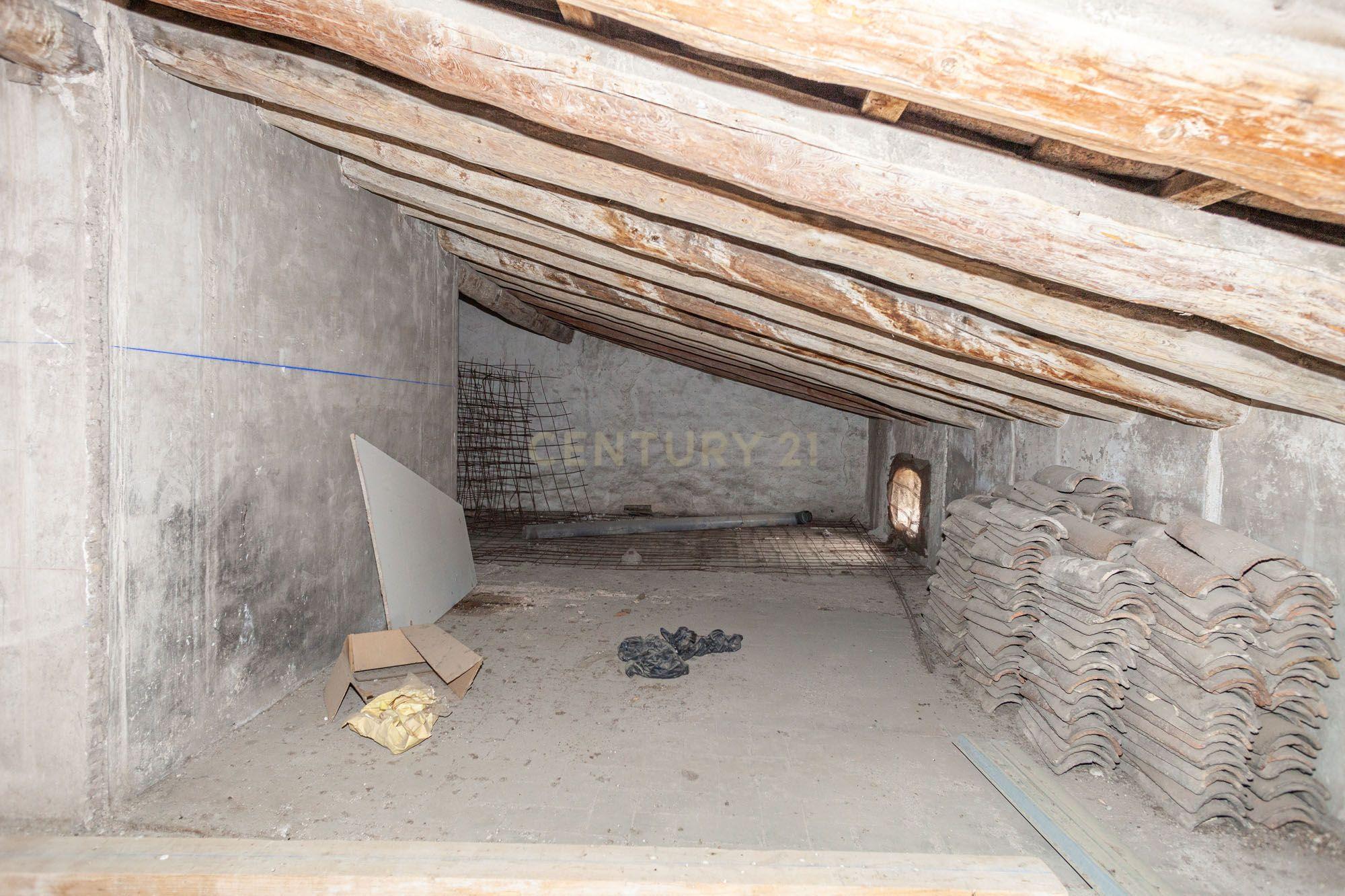 undefined - Image 37