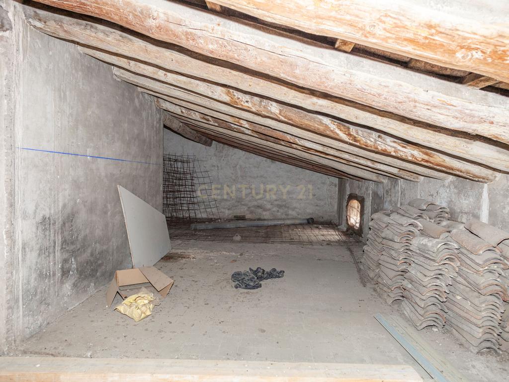 undefined - Image 37
