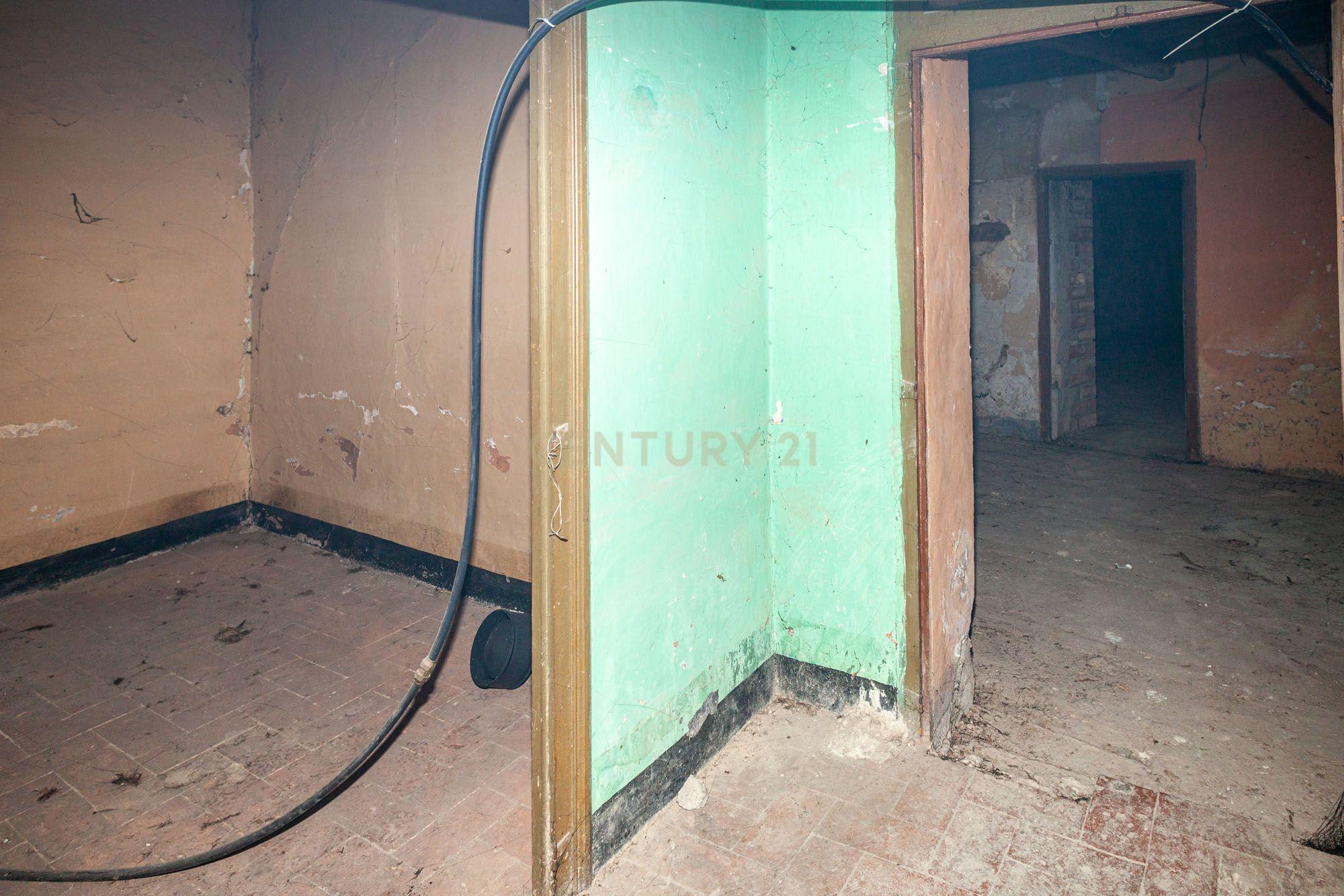 undefined - Image 7
