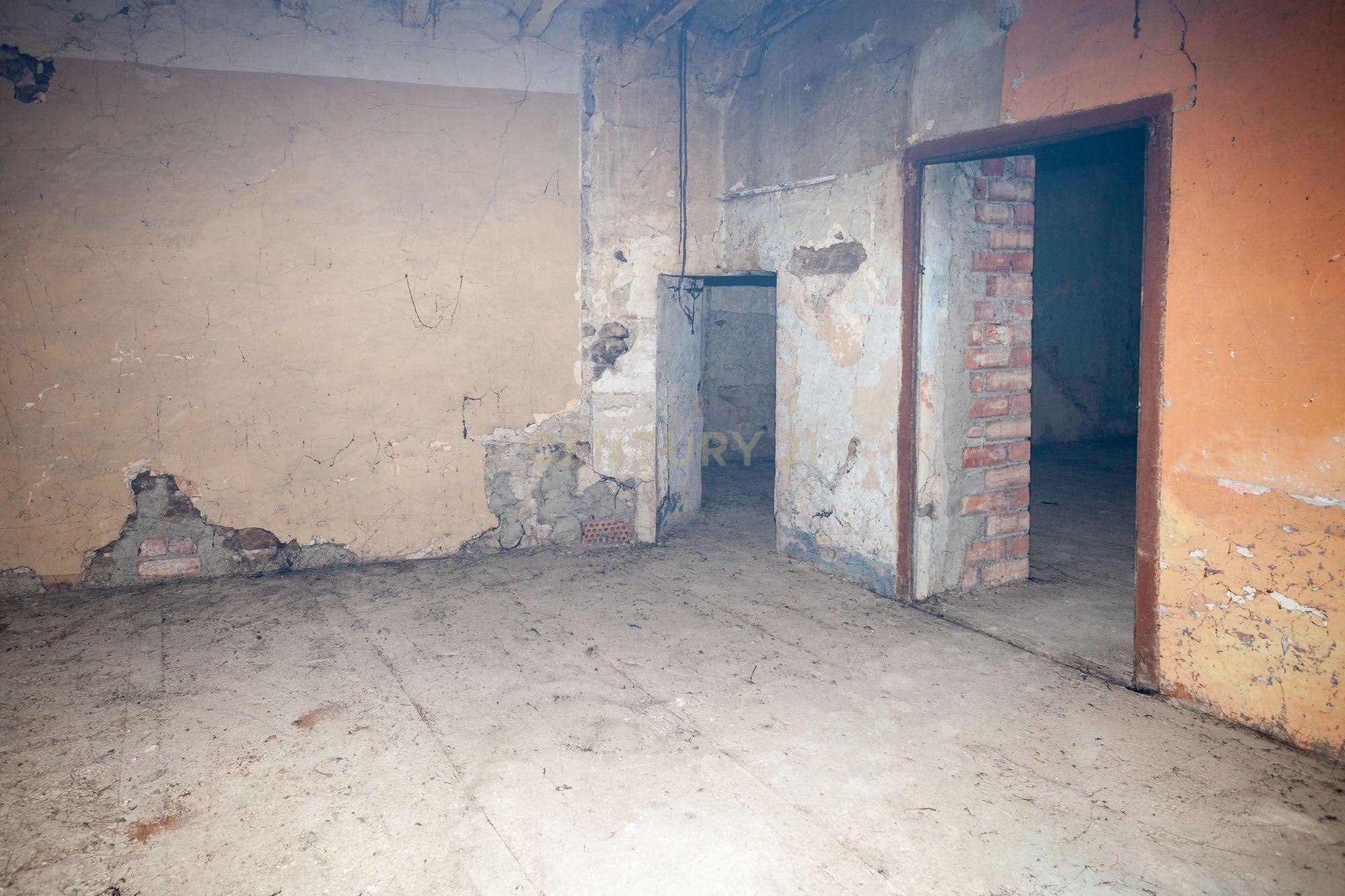 undefined - Image 12