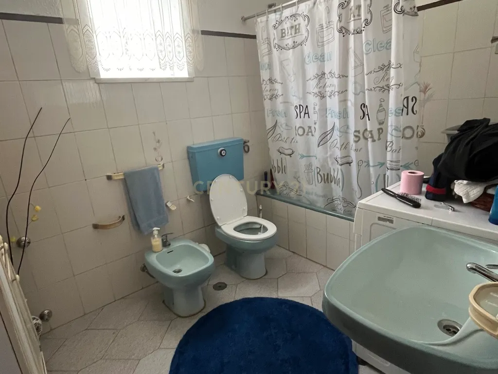 Moradia Isolada (com 4 Frações Independentes) -BRAGANÇA - Image 18