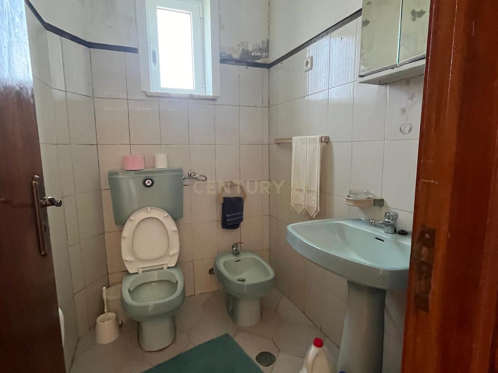 Moradia Isolada (com 4 Frações Independentes) -BRAGANÇA - Image 15