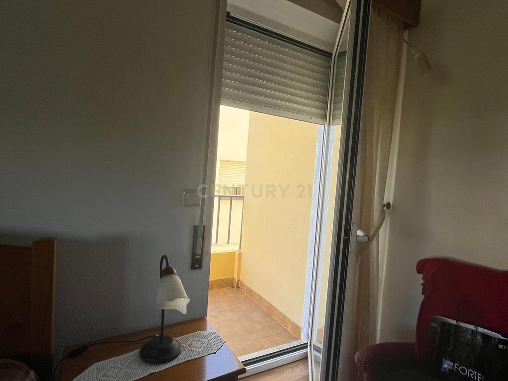 Moradia Isolada (com 4 Frações Independentes) -BRAGANÇA - Image 12