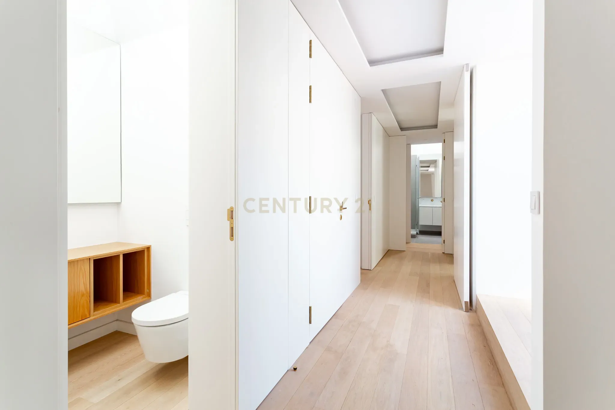 Penthouse de Luxo no Chiado - Image 24