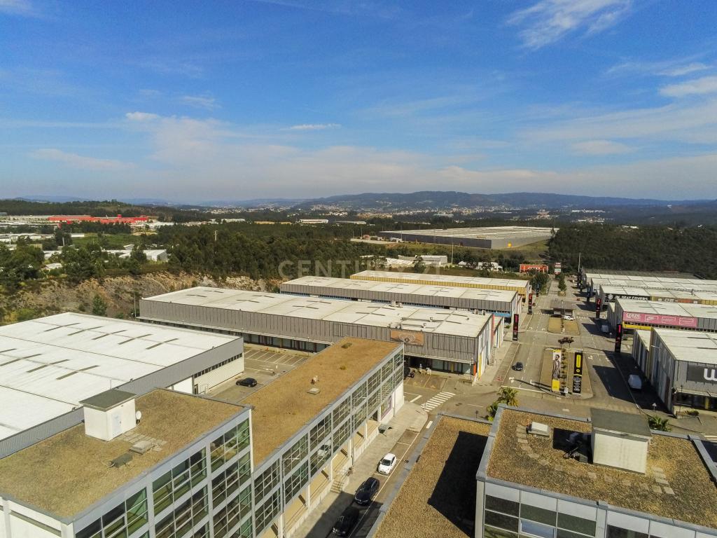 Terreno de Construção em Vila Nova de Farmalicão - Image 6