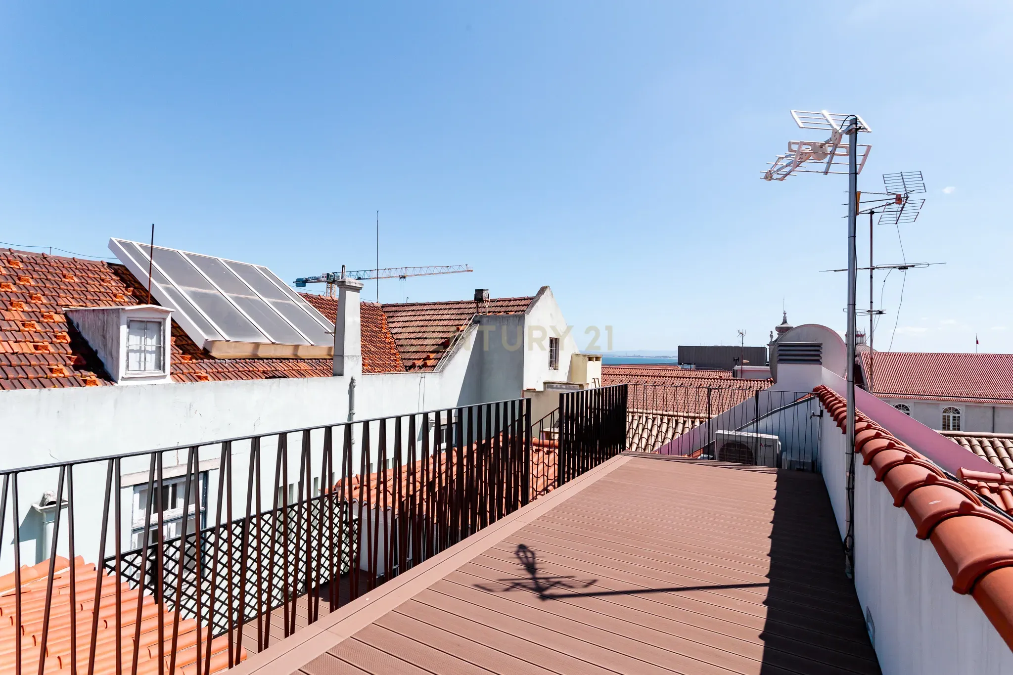 Penthouse de Luxo no Chiado - Image 52