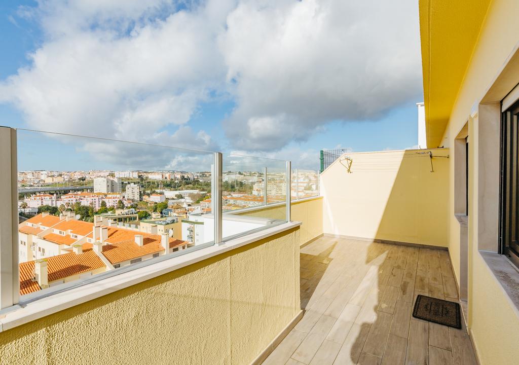 DUPLEX REMODELADO A 5 MINUTOS AEROPORTO LISBOA C/BOX - Image 64