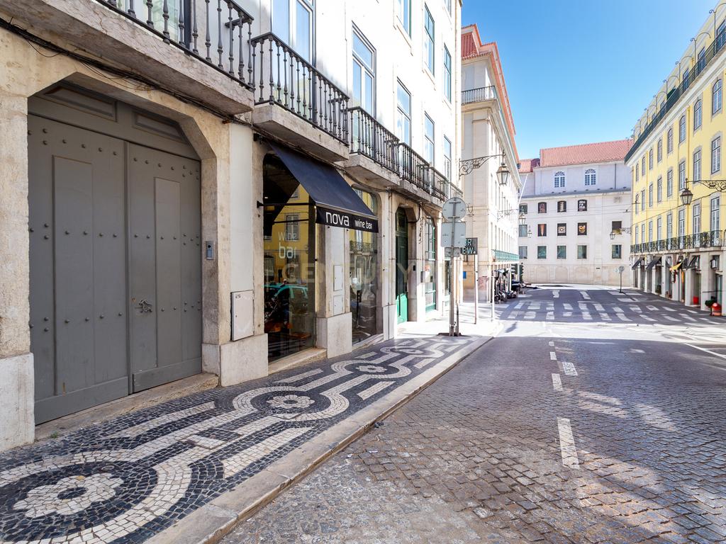 Penthouse de Luxo no Chiado - Image 61