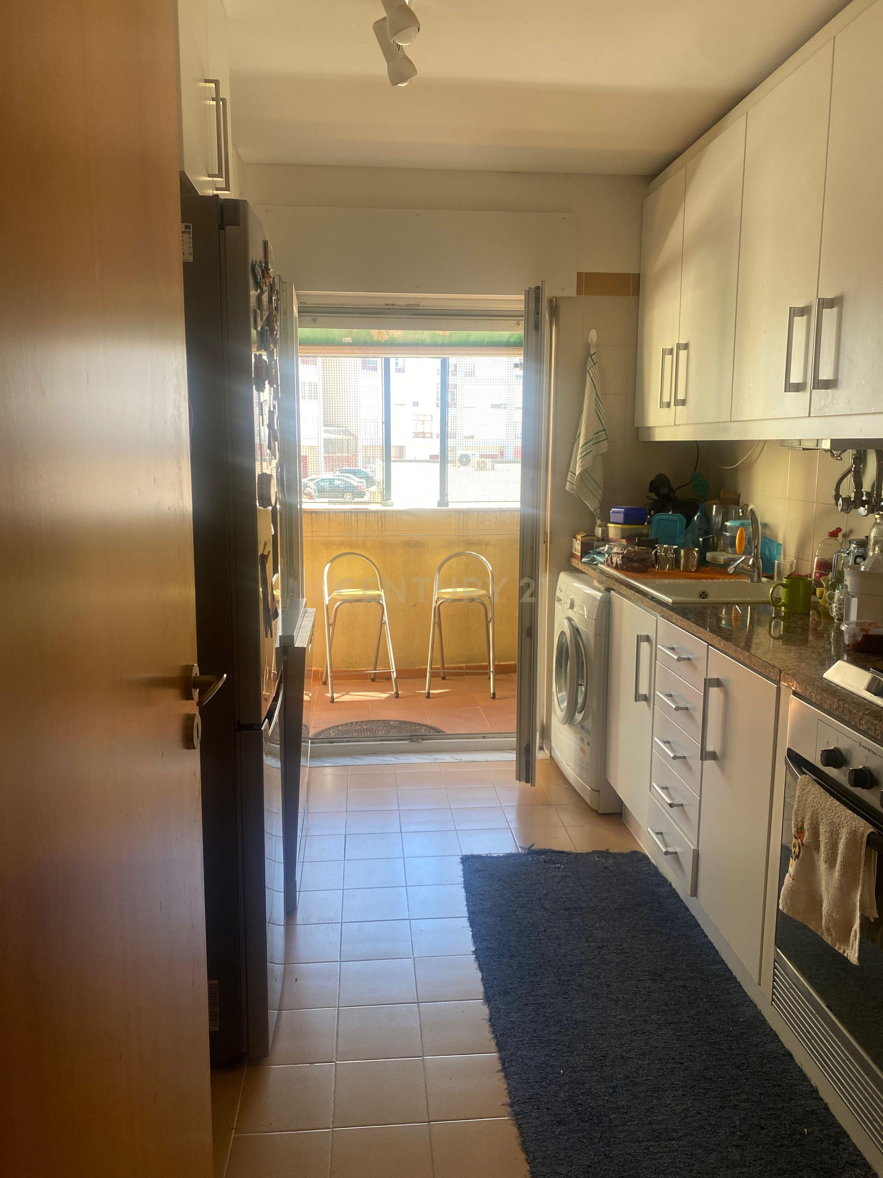 Apartamento T2 em Marvila - Image 7
