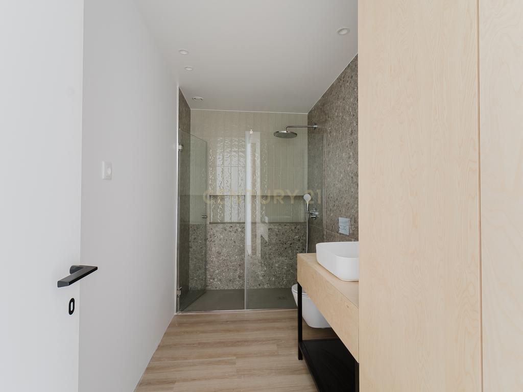 Apartamento de Luxo T3 no Centro de Viana do Castelo - Image 29