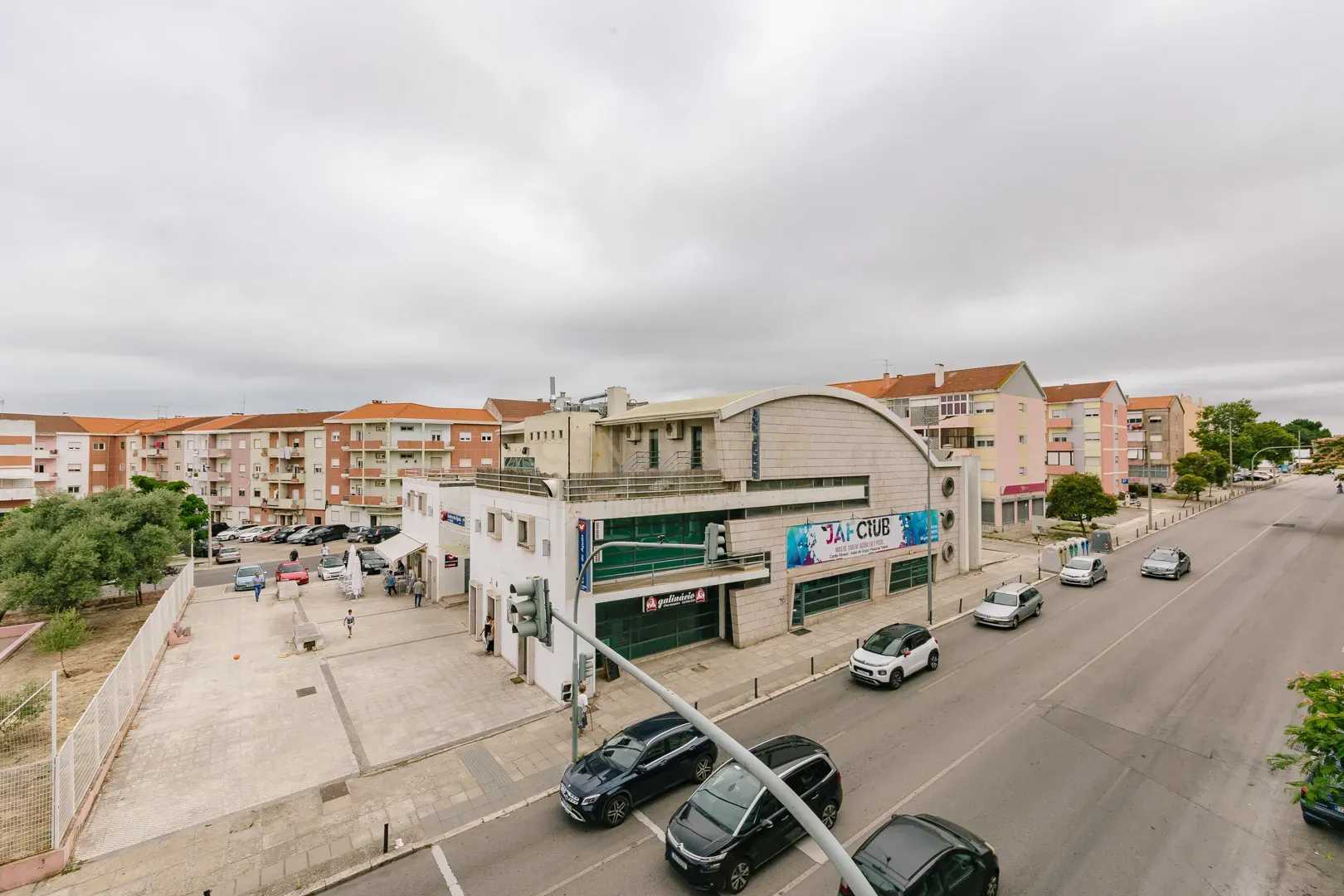 Apartamento T3 com elevador no Alto do Seixalinho - Barreiro - Image 30