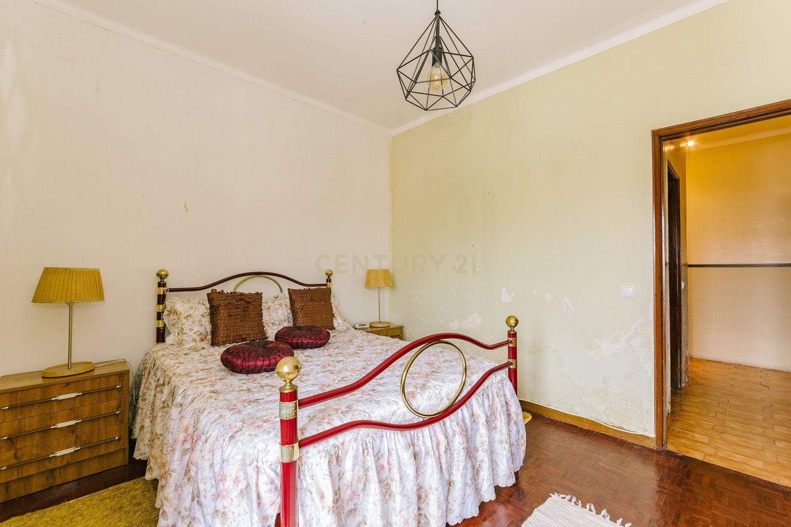 Apartamento T3 com elevador no Alto do Seixalinho - Barreiro - Image 20