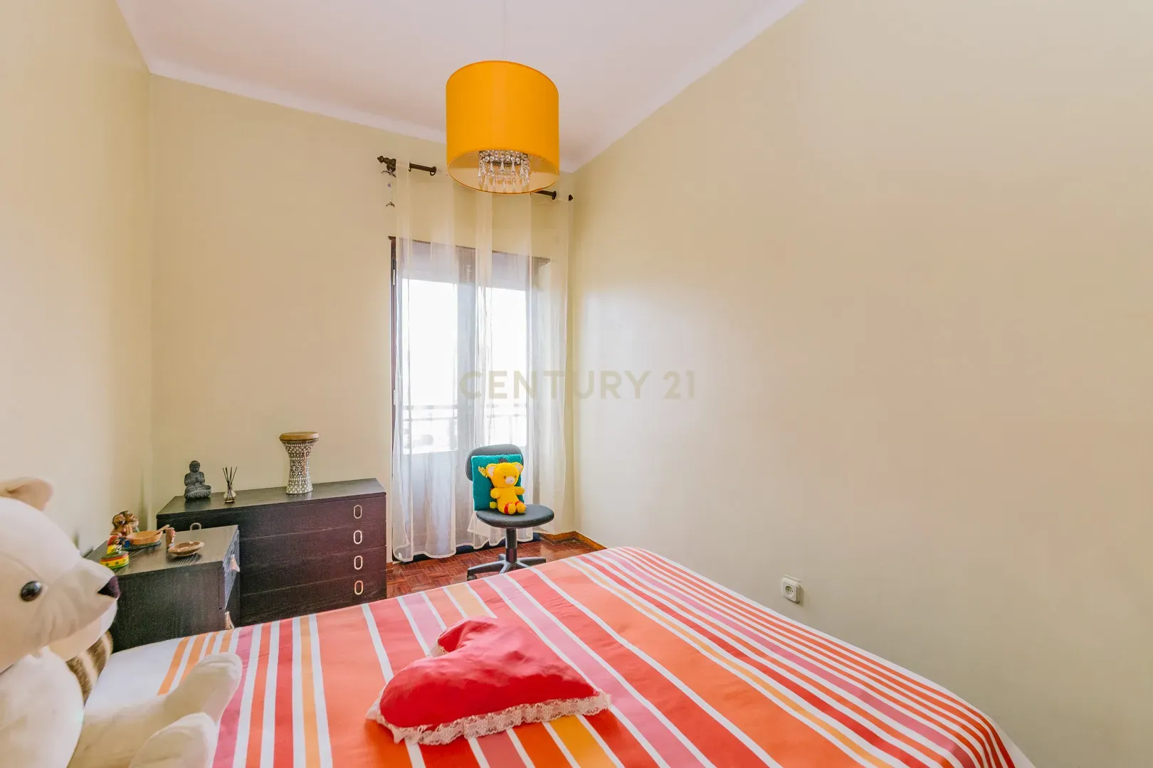 Apartamento T3 com elevador no Alto do Seixalinho - Barreiro - Image 16