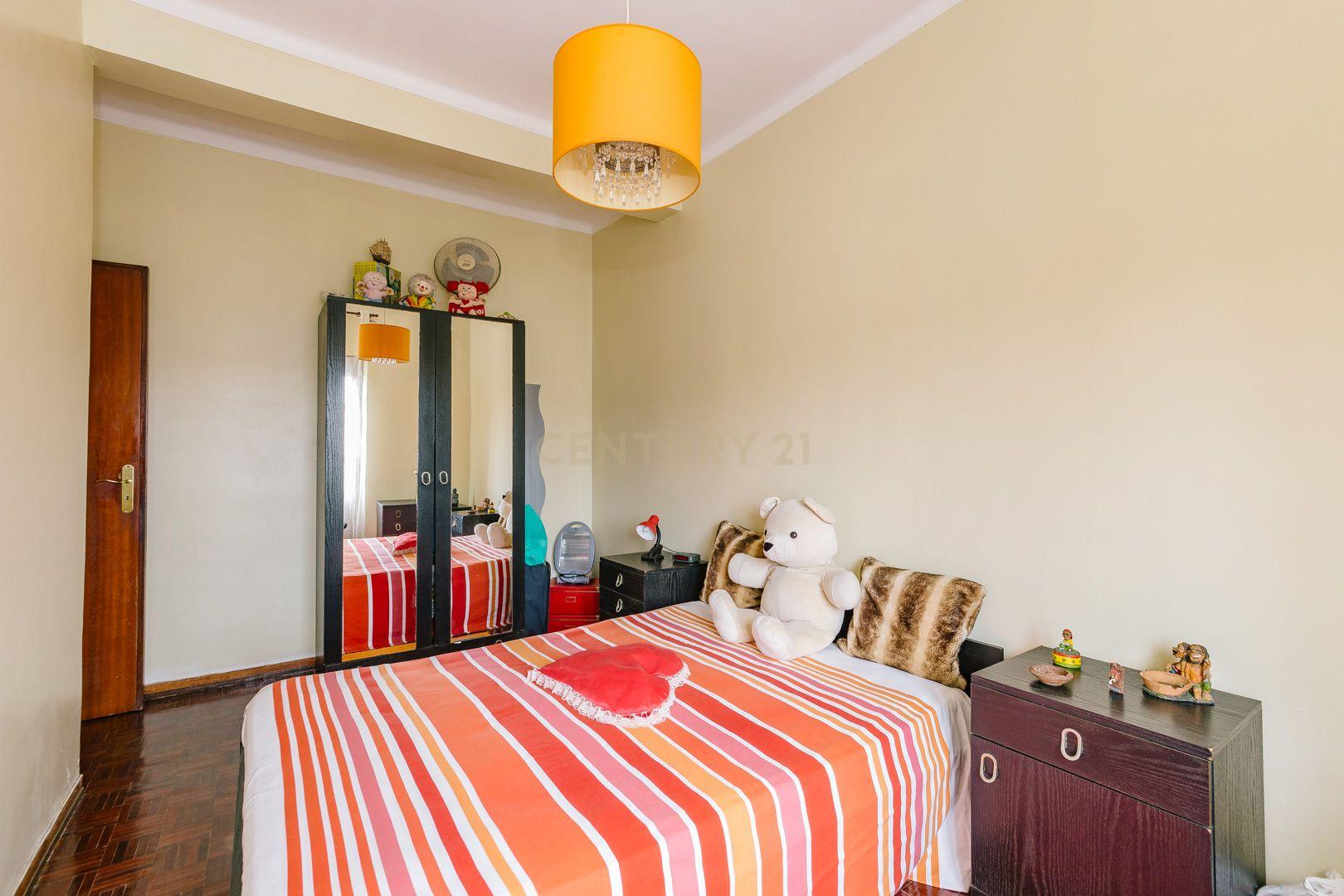 Apartamento T3 com elevador no Alto do Seixalinho - Barreiro - Image 17