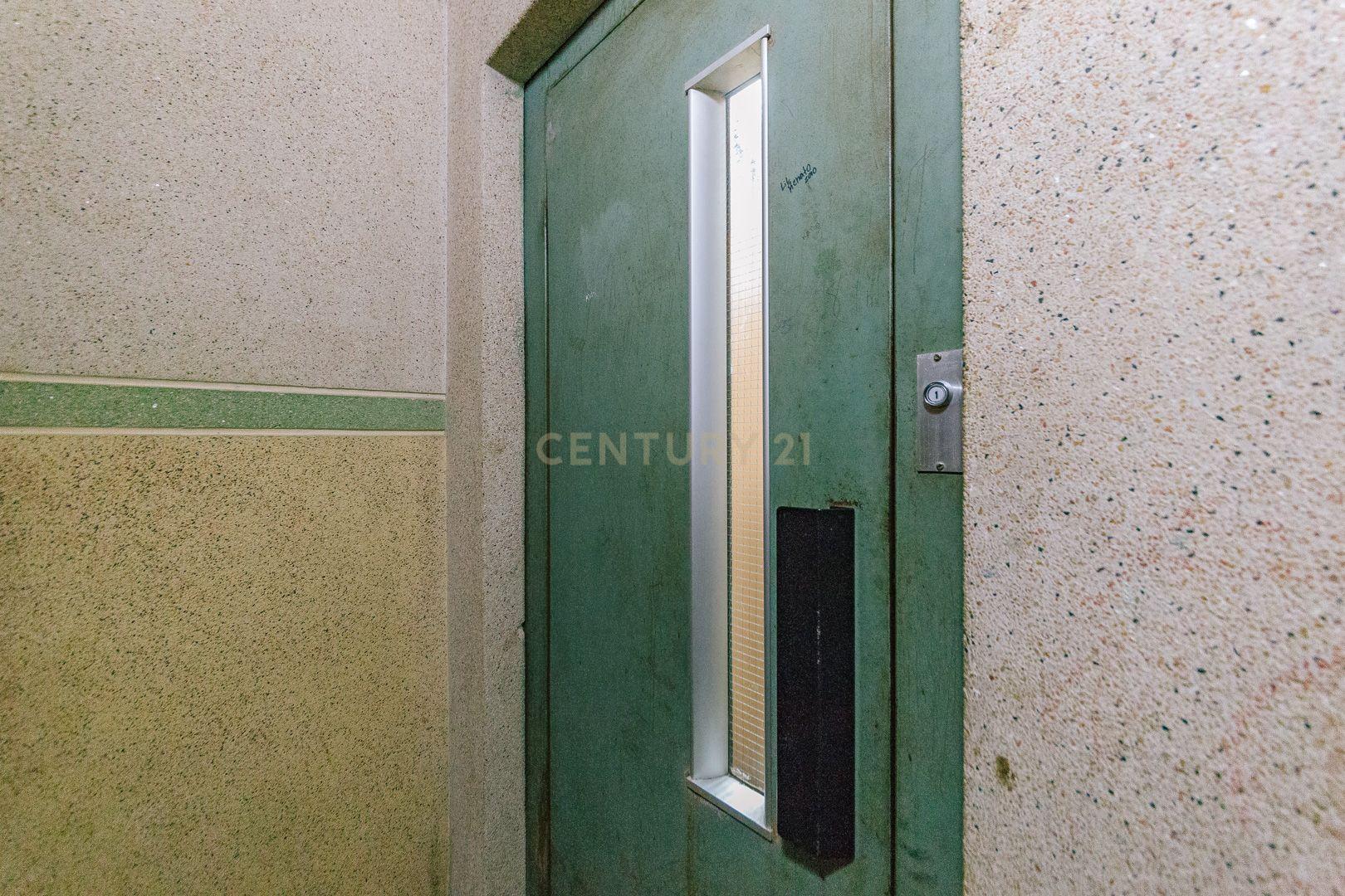 Apartamento T3 com elevador no Alto do Seixalinho - Barreiro - Image 27