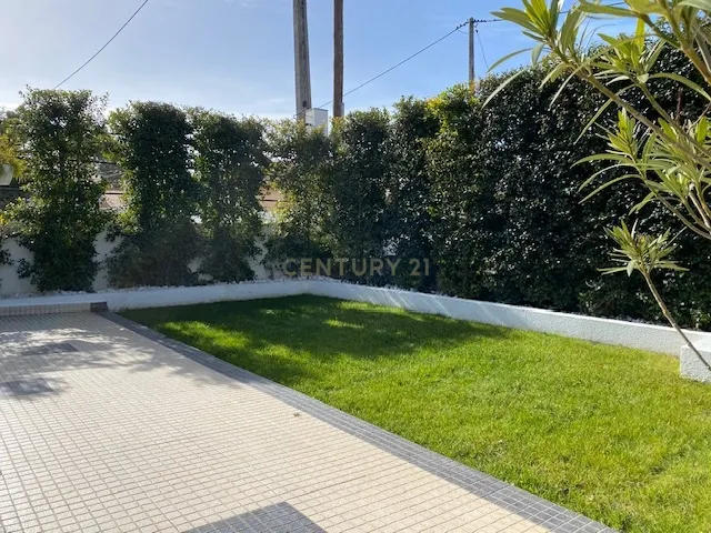 Moradia T3, perto do Mar - Image 3
