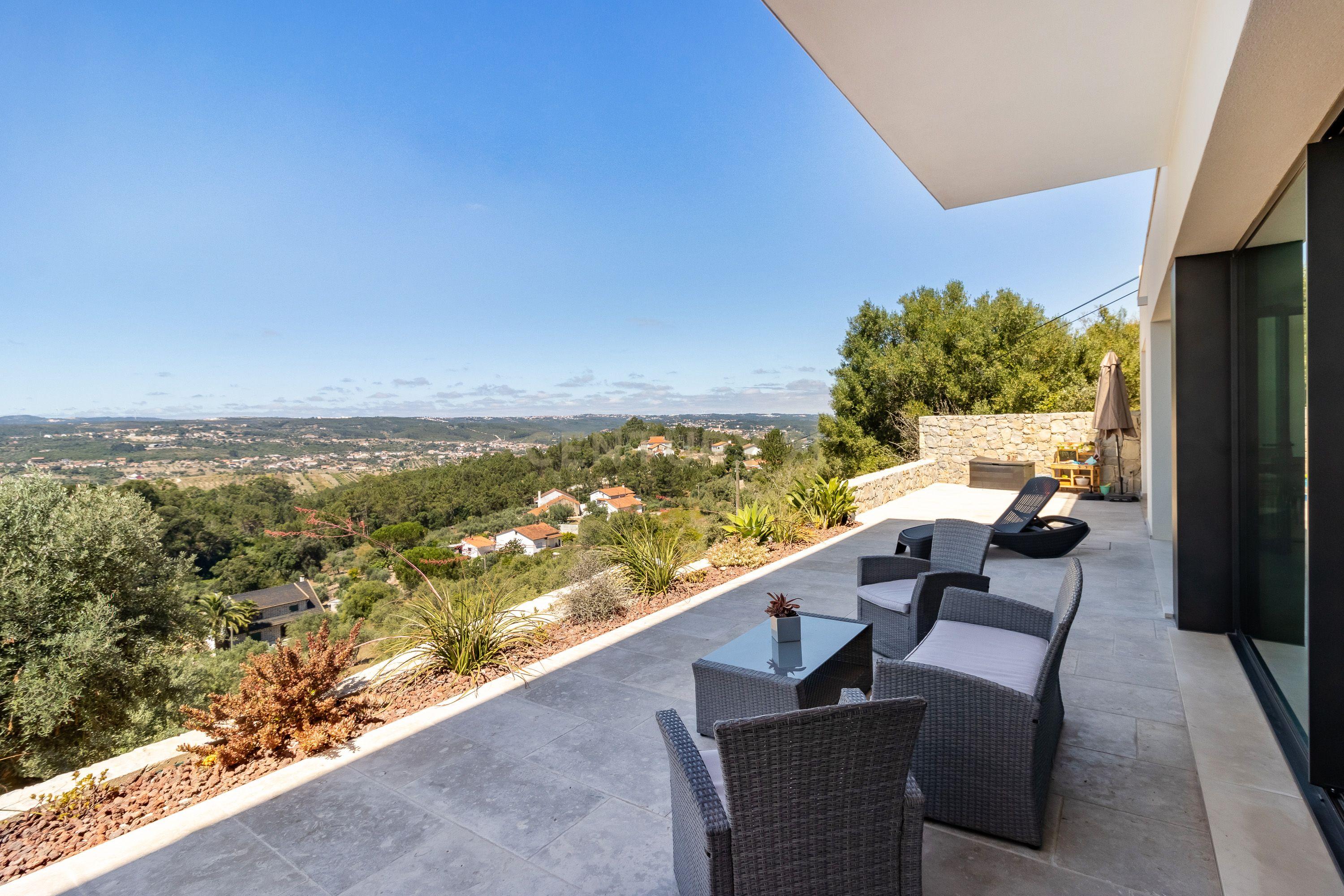 MORADIA CONTEMPORÂNEA T3 II ENCOSTA DO CASTELO OURÉM - Image 32