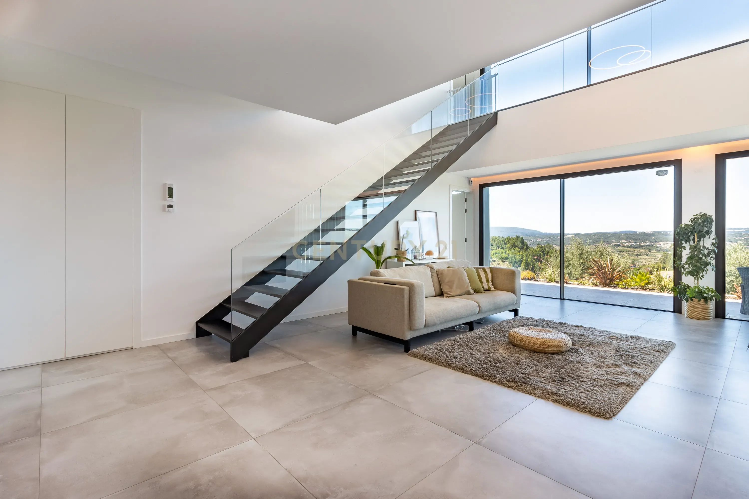 MORADIA CONTEMPORÂNEA T3 II ENCOSTA DO CASTELO OURÉM - Image 5