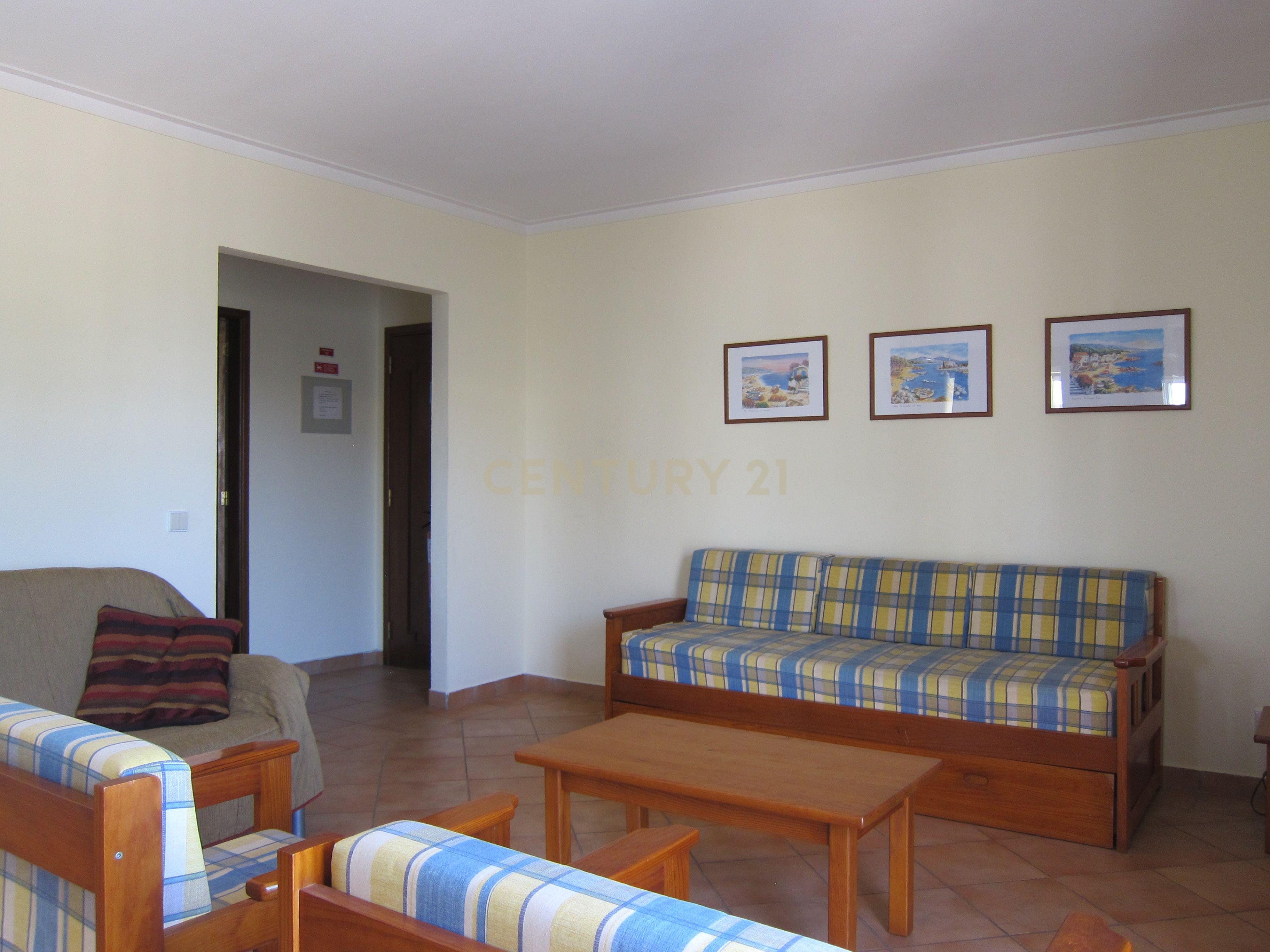 Apartamento T1  em Condomínio fechado com piscina, Vitor`S Plaza Alvor - Image 6