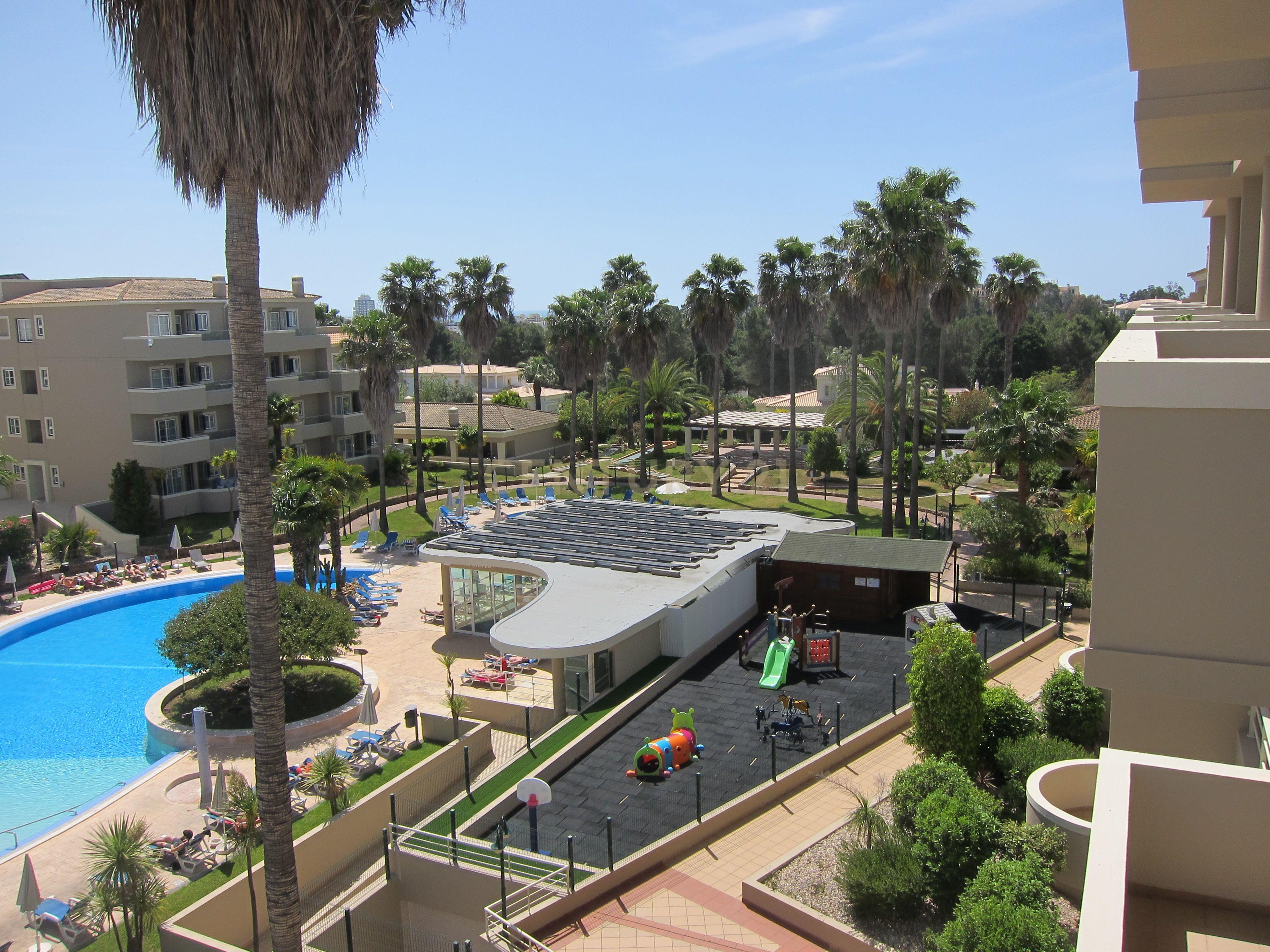 Apartamento T1  em Condomínio fechado com piscina, Vitor`S Plaza Alvor - Image 11