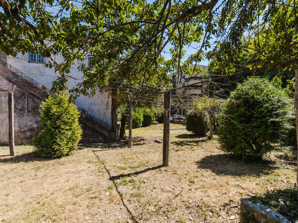 Terreno com Projeto aprovado para 37 apartamentos + Moradia Histórica de 1937 em Caldas das Taipas - Image 30