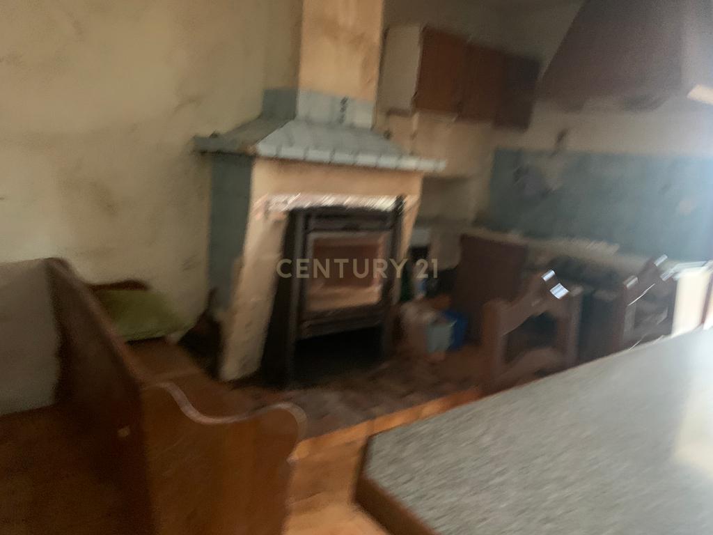 Casa Isolada em Póvoa de Lanhoso com Jardim e Garagem - Image 25