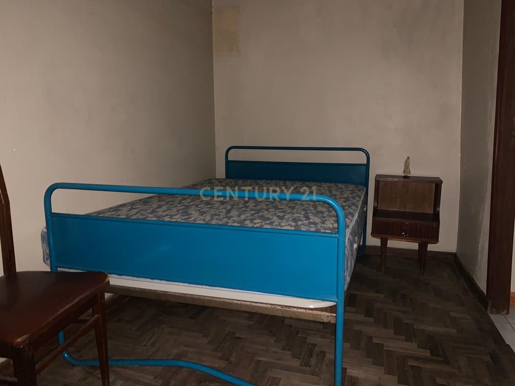 Casa Isolada em Póvoa de Lanhoso com Jardim e Garagem - Image 11